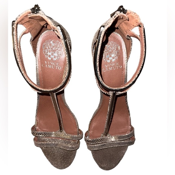 {EUC Vince Camuto Metallic Gold T-Strap Heel Sandals Size 10M} - Picture 2 of 9